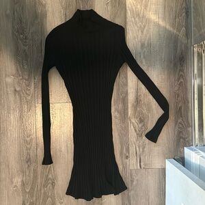 Reformation fitted Long Sleeve Dress size Small